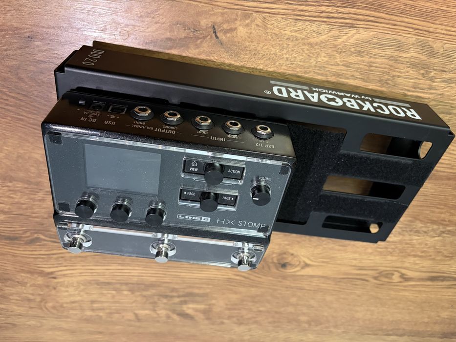 Line 6 HX Helix Stomp + pedalboard Rockboard
