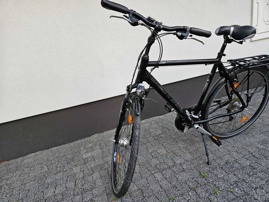 Rower męski trekkingowy Pegasus Solero aluminowy lekki shimano DEORE SR Suntour LED koła 28 cali rozmiar ramy 54cm