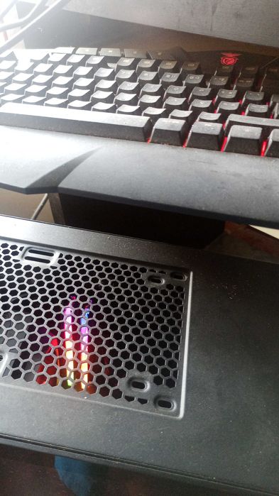 CPU AMD Vermeer e GPU AMD Navi23