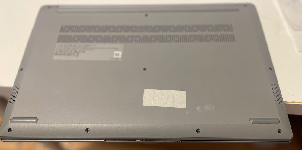 Lenovo idealpad 1 15IGL7 + Hp Elitebook 8440p and a Free mouse