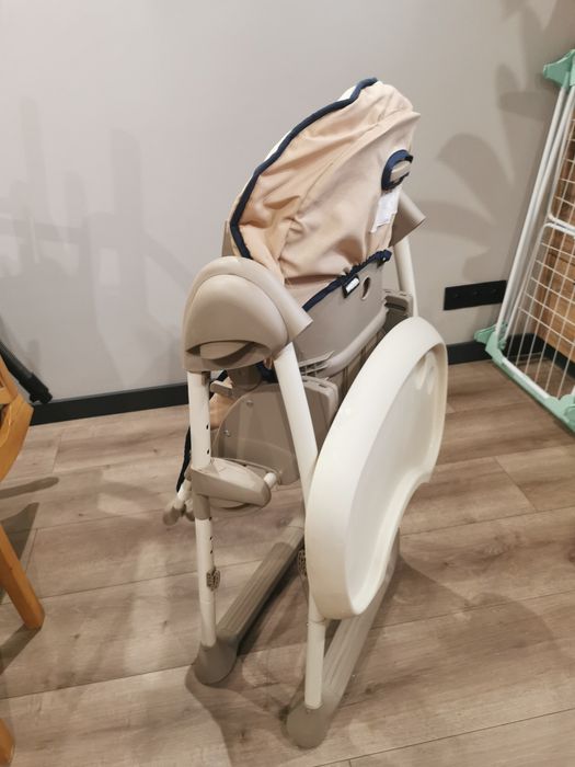 Krzeselko fotelik do karmienia