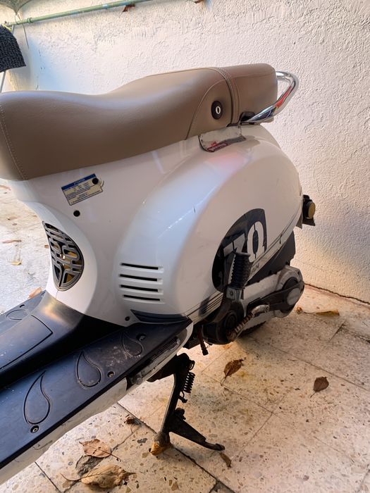 Scooter 125cc  4 tempos