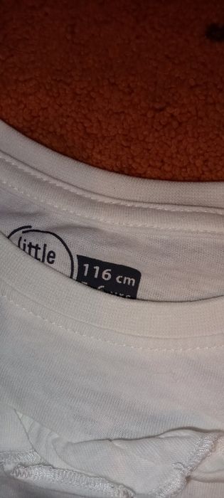 Biała bluzka dla dziewczynki 116