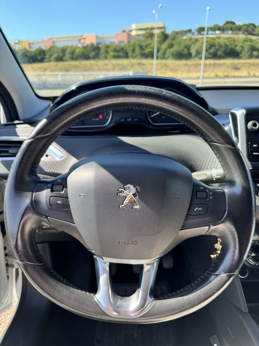 Peugeot 208 PureTech Style 1.0 68cv