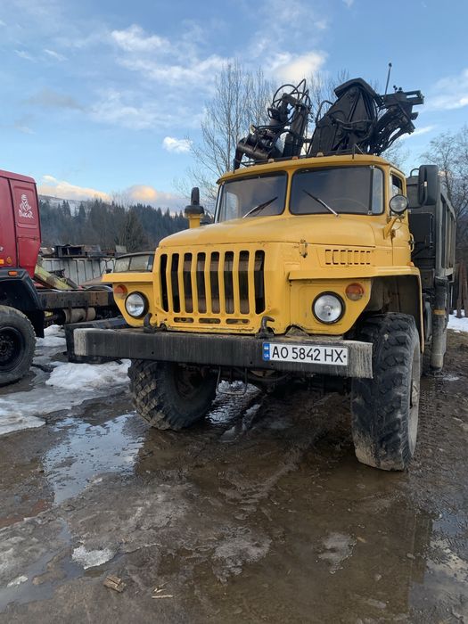 Продам Урал 5557