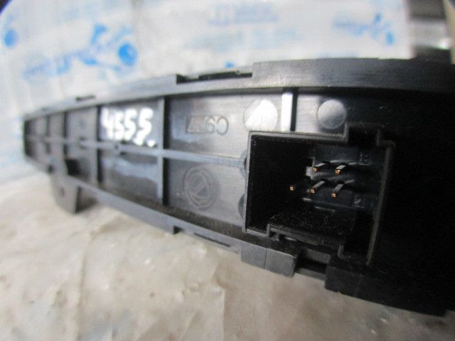 Comando / botão / interruptor multifunções FIAT 500 (312_)