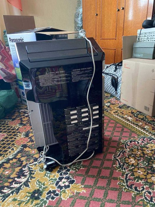 Повітроочисник з функцією зволоження PANASONIC