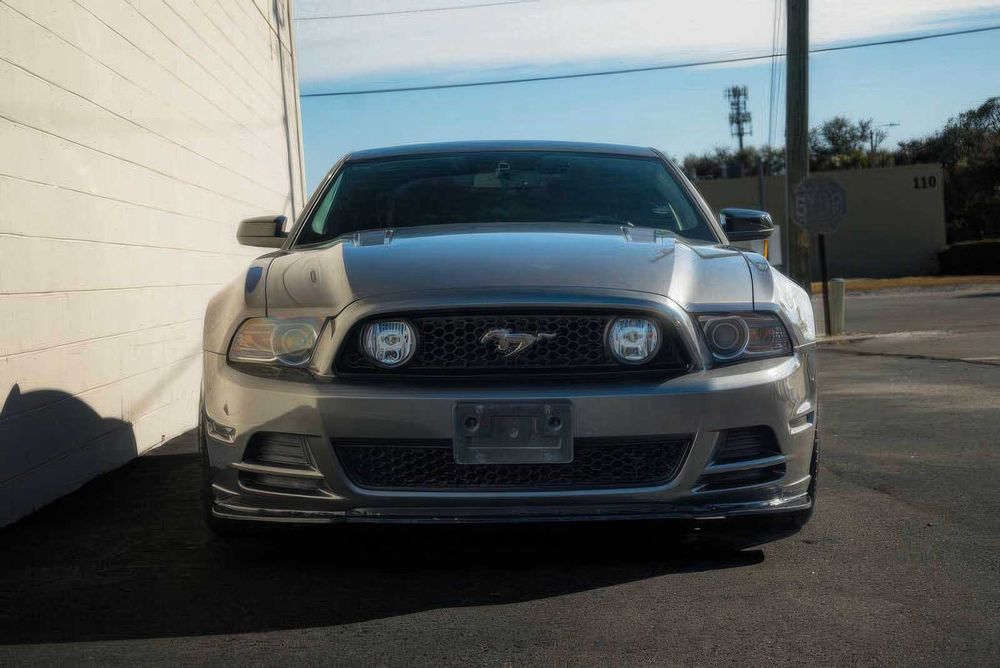 Ford Mustang      2014