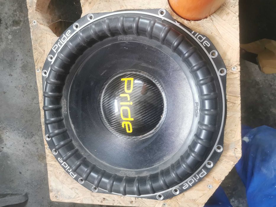 Glosnik basowy pride sv15