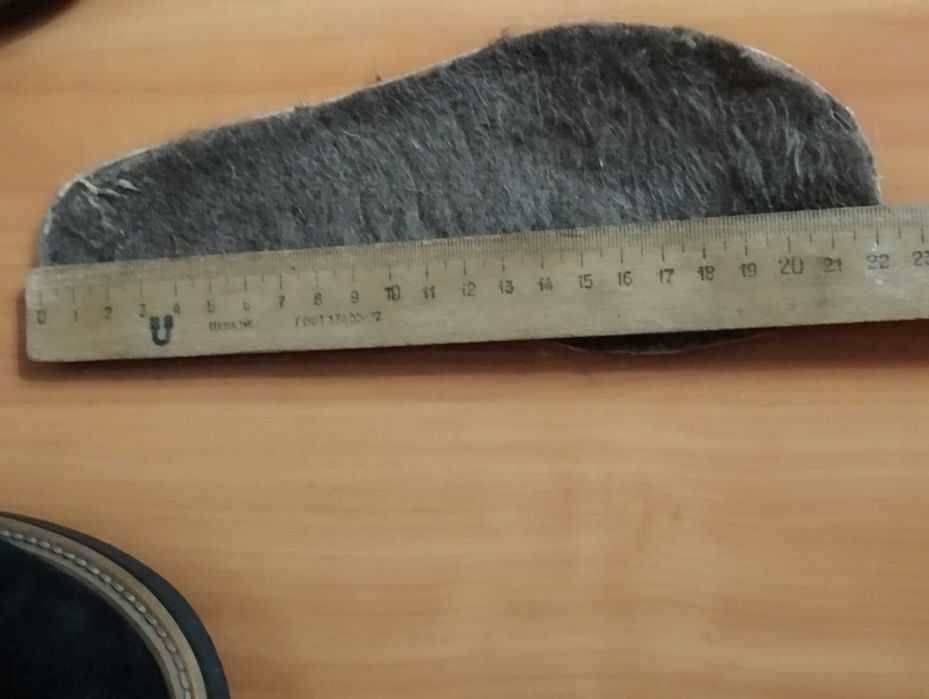 Черевики жіночі зимові 36 розмір, довжина устілки 22 см.