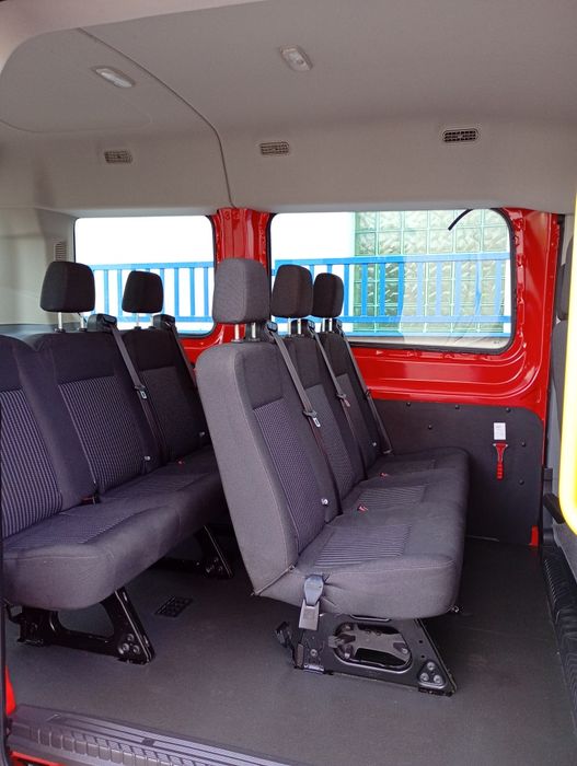 Ford transit L2H2 klima 9 osób osobowy