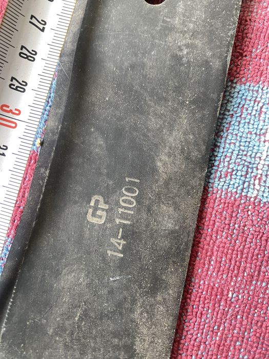 Nóż. Ostrze do kosiarki spalinowej 43 cm gp