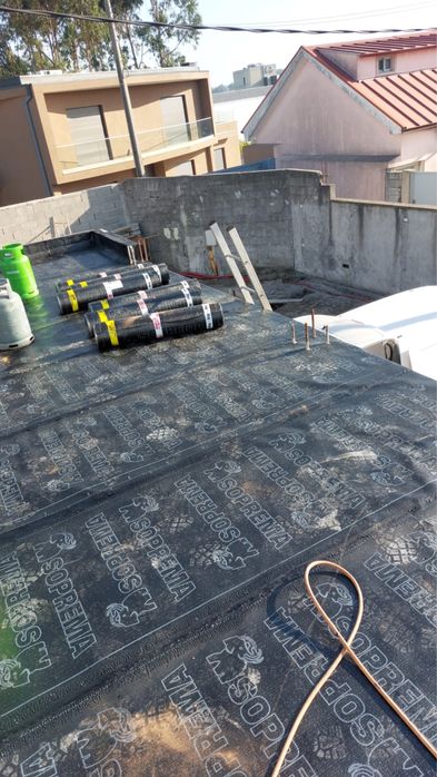 Coloco tela asfaltica e ipermiavel