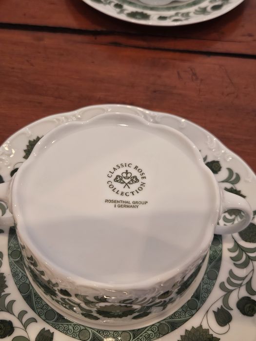 Rosenthal Monbijou Giscard Green- 8szt bulionówek ze spodkami