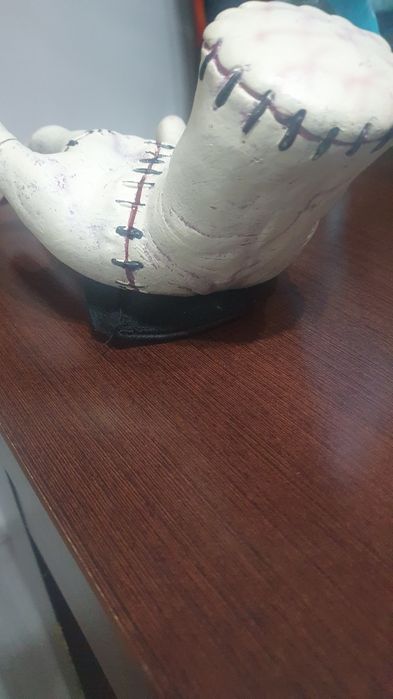 Mão da vandinha (wednesday)