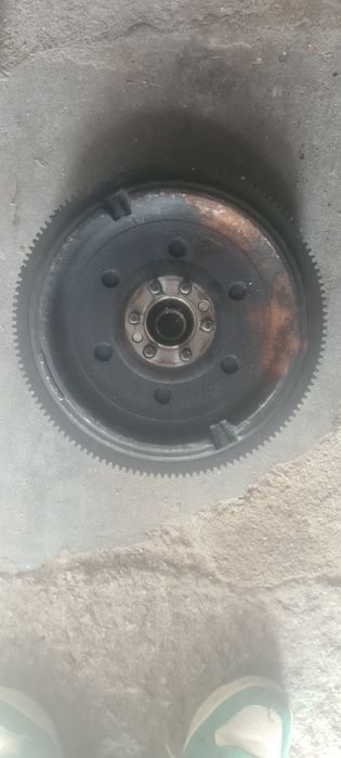 Embraiagem com volante bimassa