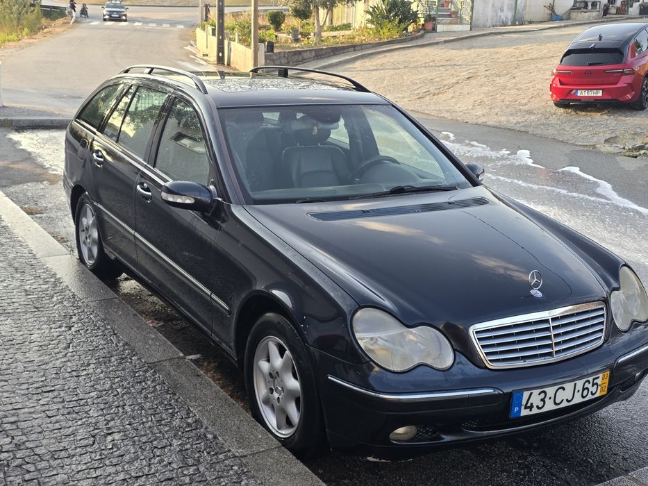 Carrinha Mercedes-Benz C220  CDI