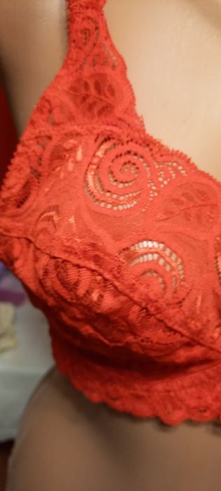 Лифчик 2р.75см под грудью.Новый. Италия