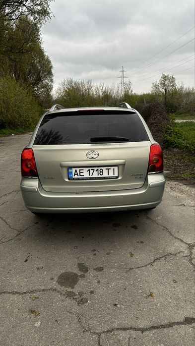 Продам Тойота Авенсис 2,2 D-Cat