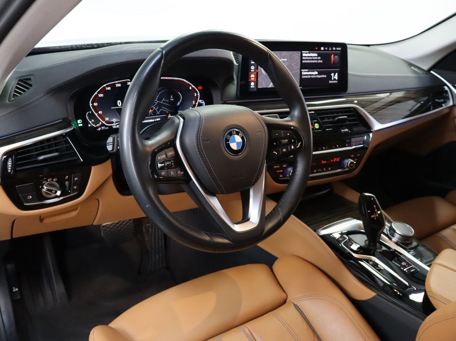 BMW 530 e Line Luxury