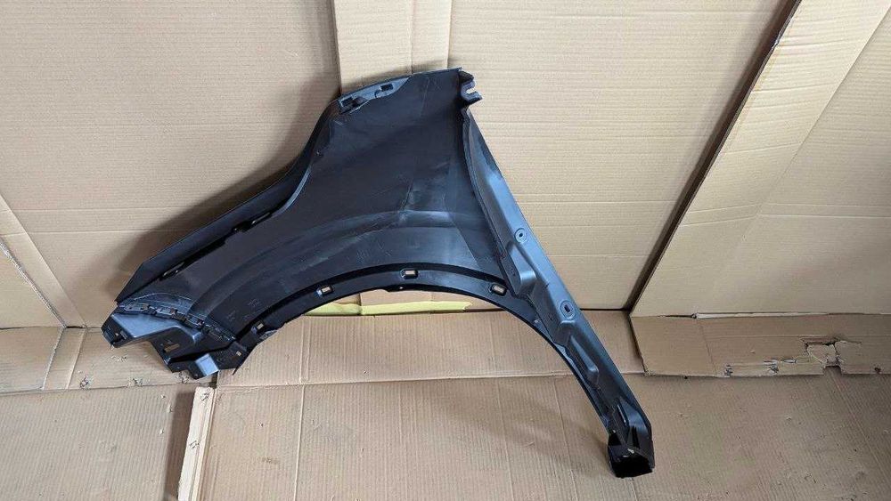 Крило ліве/праве передне пластик 63113W190P Outlander 4 2021- Аналог