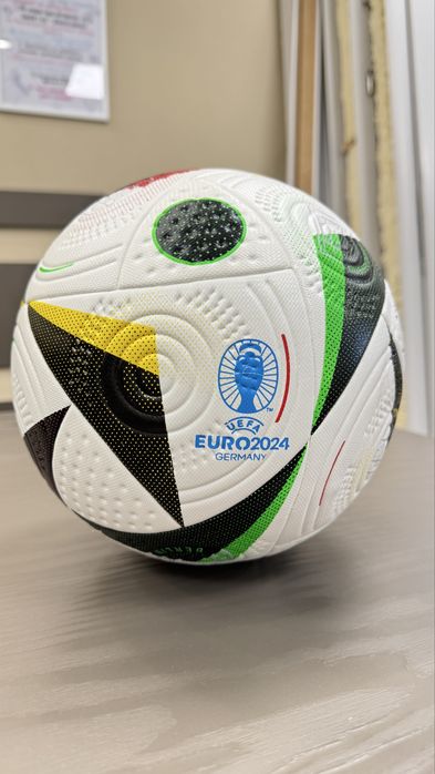 Мяч футбольный ЕВРО 2024 FUSBALLLIEBE розмір 4 та 5 термошов FUSBALLLIEBE безкоштовна доставка