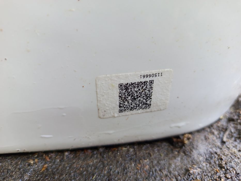 Встаеваевый унитаз новый Jaguar