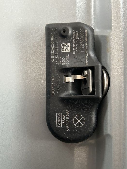 259 Felgi Aluminiowe Oryginał LAND ROVER R 20 5x120 NOWE Czujniki