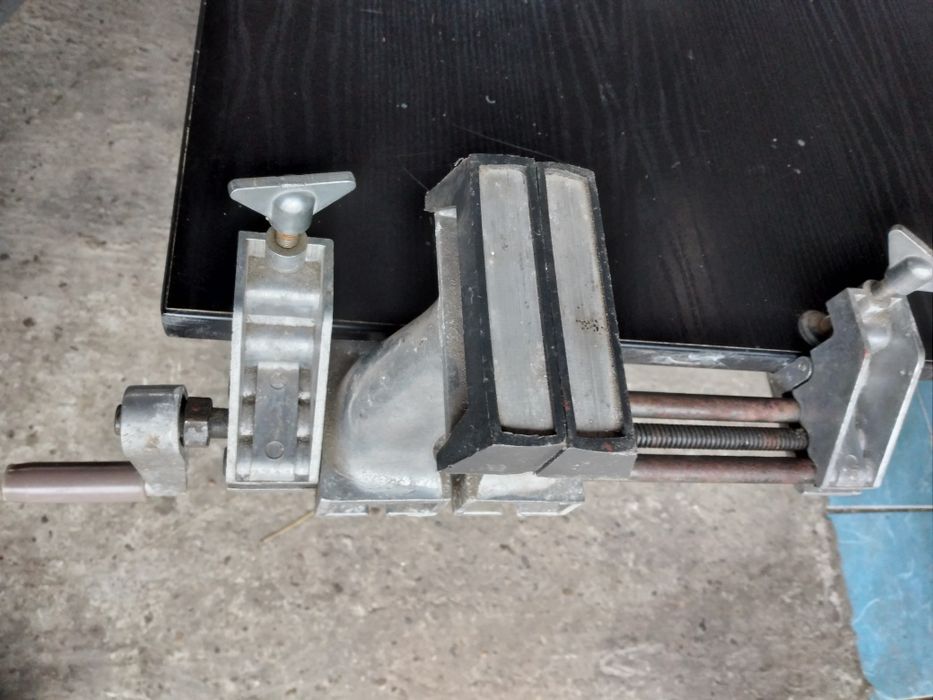 Лещата столярні "Спрут 110"