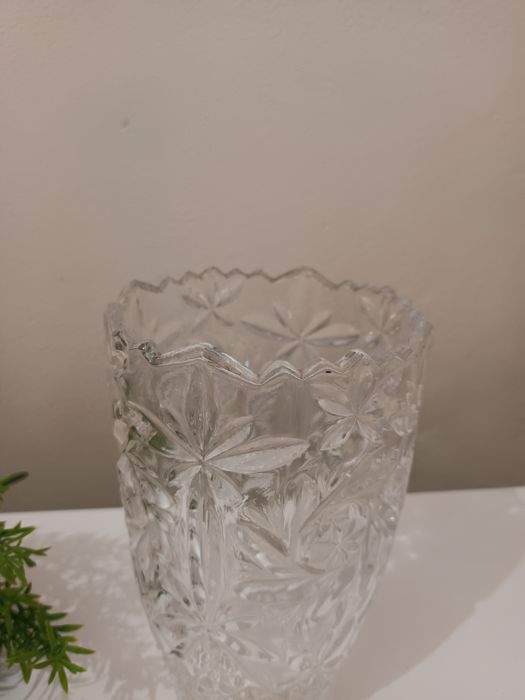 Jarra em vidro transparente