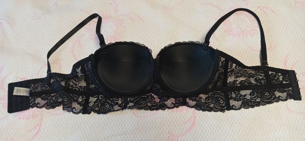 Продаются два лифчика,бюстгалтеры, пуш-ап, push up.