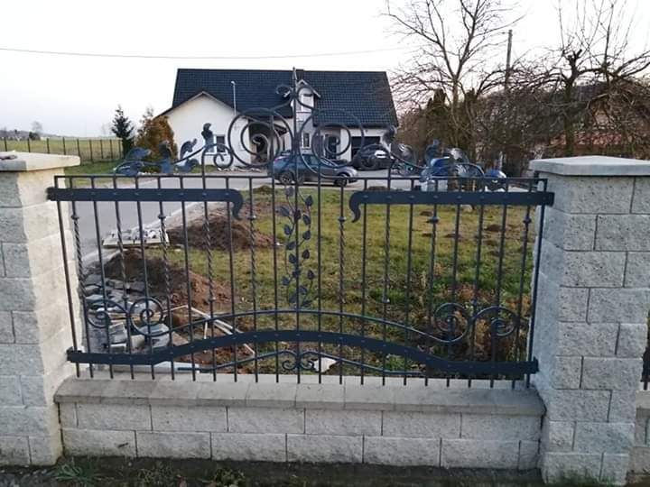 Ogrodzenia nowoczesne panelowe kute bramy balustrady automatyka