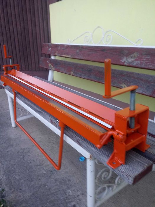 Zaginarka warsztatowa do blachy