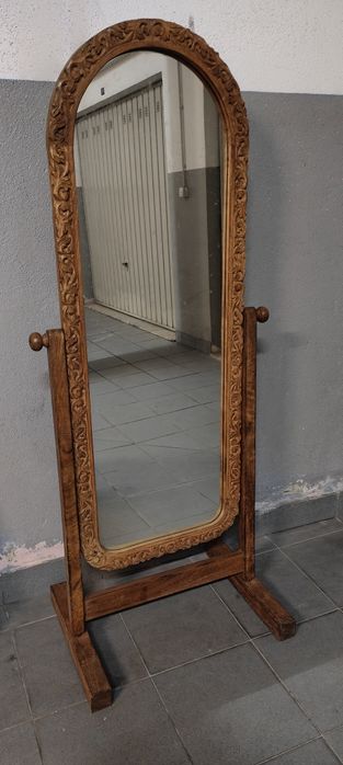 Espelhos vários para quarto/sala.