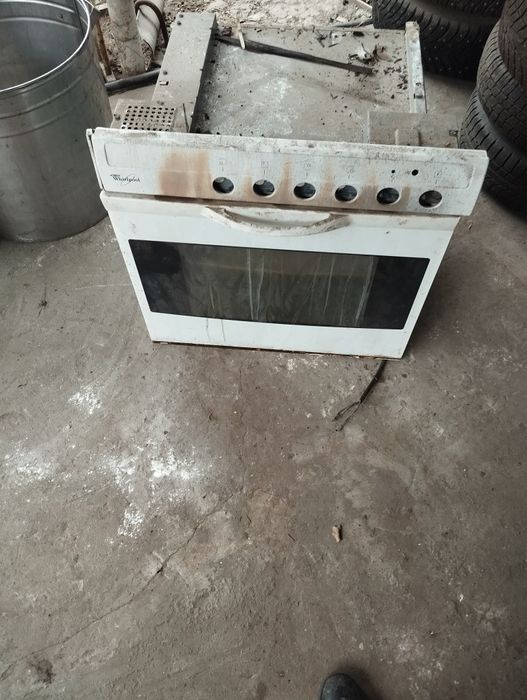 Духовка електрична.Whirlpool.