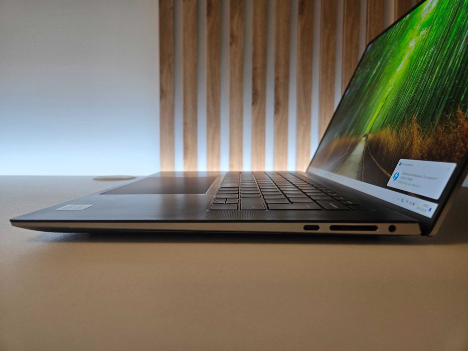 Dell Precision 64GB RAM 2TB NVME Quadro M4000M 17,3 Stacja robocz 7710