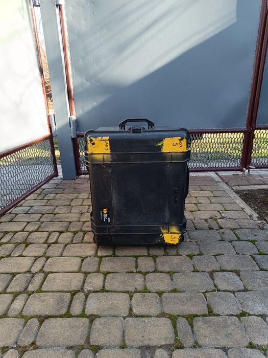 Мікроскоп Nikon eclipse E200