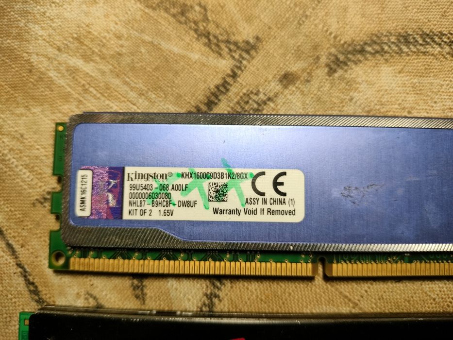 Sprzedam RAM DDR3  4GB 2 sztuki łącznie 8GB