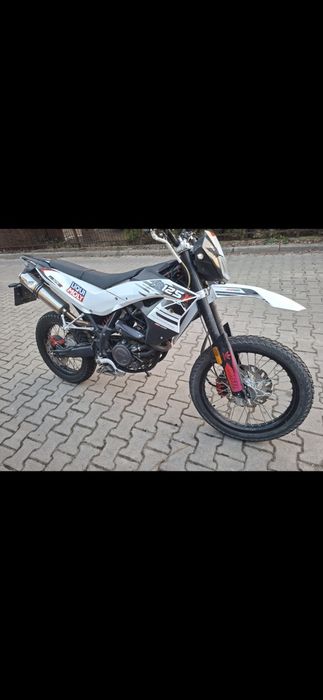 Motocykl KSR 125