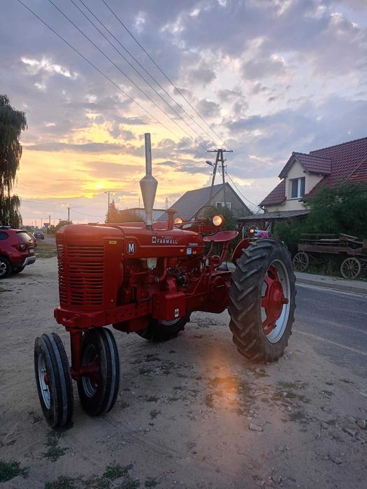 sprzedam traktor zabytkowy