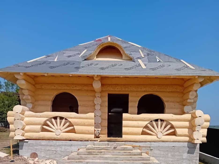 Dom Drewniany z bala naturalnego, Belki drewniane