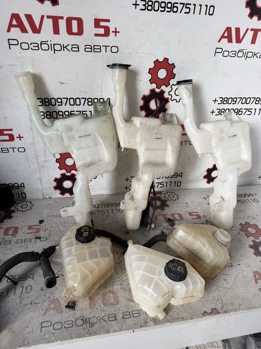 Бачок омивача бачок охолодження Ford Fiesta mk7 usa