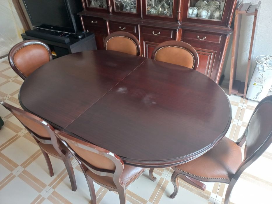 Mesa de jantar + cadeiras