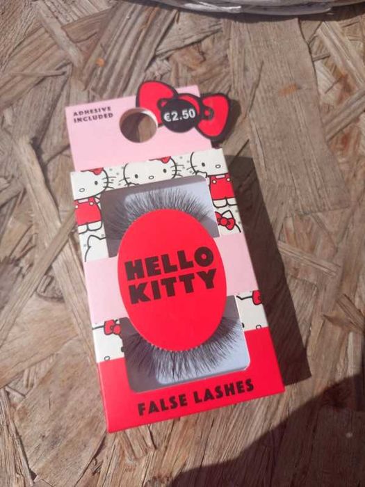 Sztuczne rzęsy Hello Kitty