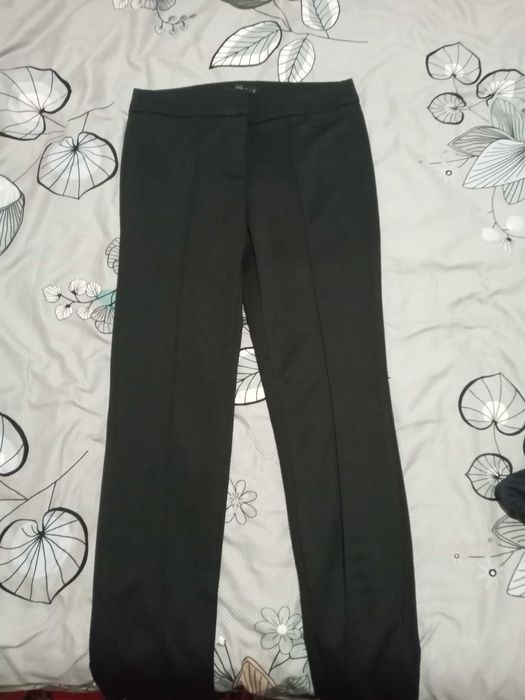 Продам штани жіночі. Розміри S, M, L