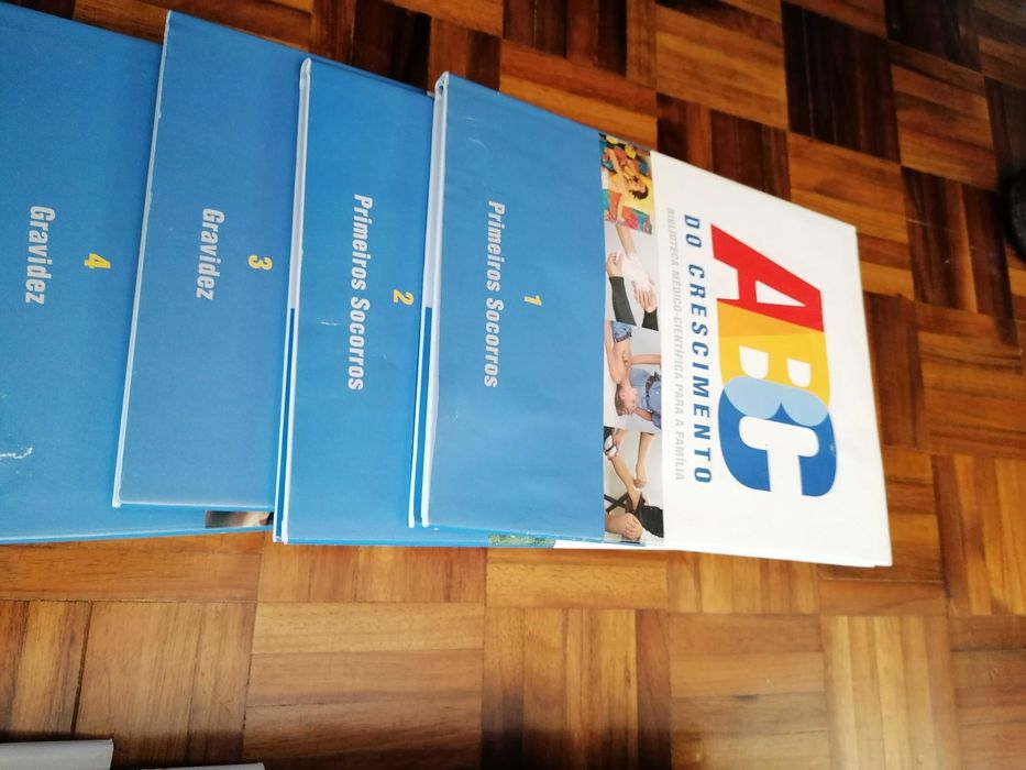 Enciclopedia de 18 livros de saúde