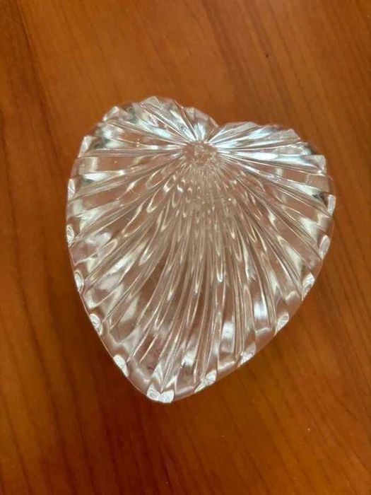 Caixa decorativa em formato de coração