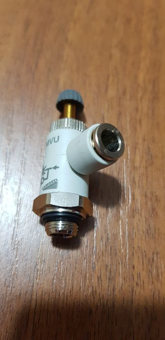 Пневмодросель Camozzi TMVU  під трубку 6мм