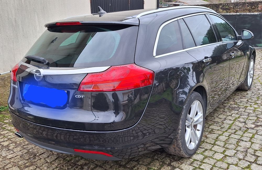 Opel Insignia Sports Tourer 2.0 CDTI foto 4