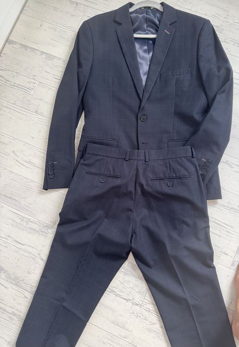 Garnitur męski M